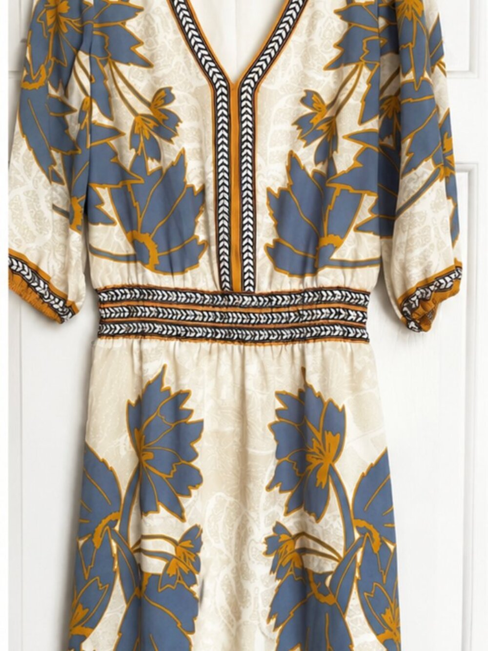 WHBM Floral Greek Key Print V-Neck Dress XS Blue Cream Gold